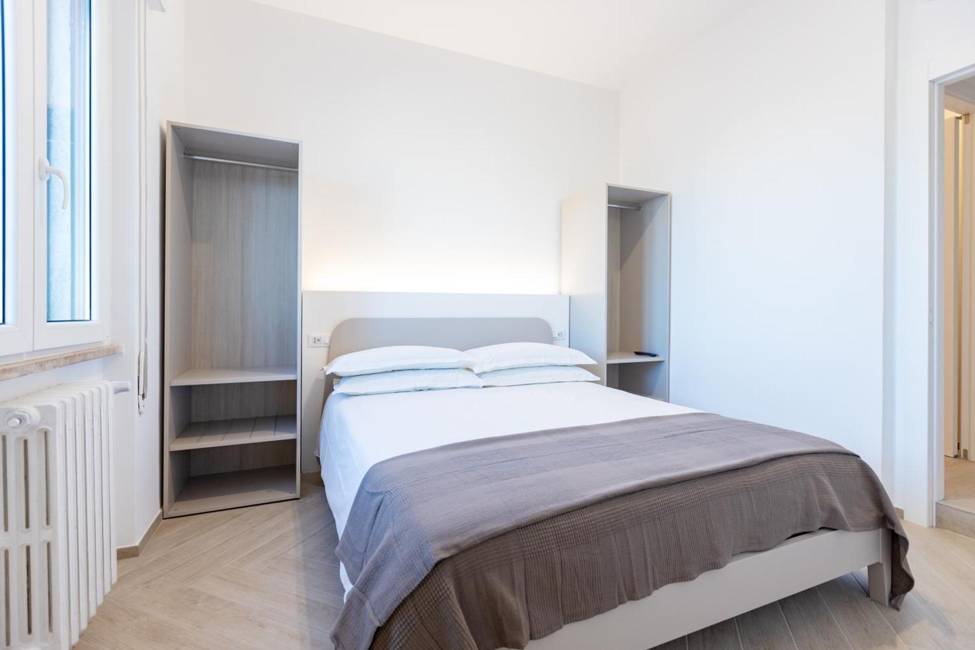 Pds Rooms Бриндизи Экстерьер фото